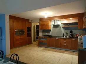 Beautiful Tourlaville apartment with garden access - Image 5
