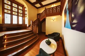 Historic Mansion | Up to 16 | World Cup + Park - Image 3