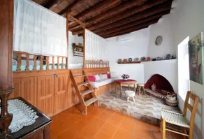 My sweet Greek dream - Traditional home - Image 2