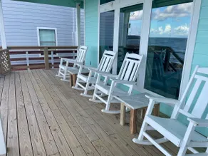 BEACHFRONT, spacious, & family-friendly - Image 3