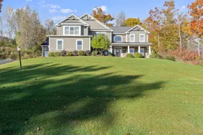 Luxurious Fayetteville Home-5 Bedroom - Image 2