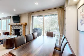 Remodeled 3BR Mountainview 2nd-Floor | Balcony - Image 5