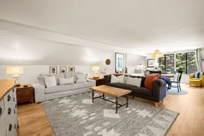 The Langley Loft: Modern Barn + Close to Downtown + Hot Tub + Cozy Island Vibes - Image 2