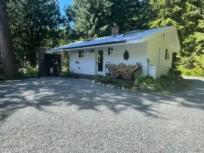 The Guest Cottage on Renfrew - Image 3
