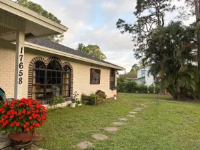 Apartment with pool in Jupiter - Image 2