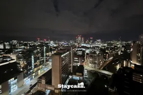 Luxury Penthouse Manchester Skyline 23rd Floor - Image 2
