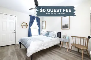 2BR Ensuite | Near The Domain & UT - Image 2