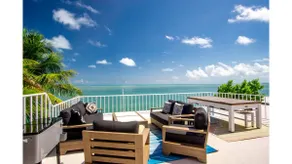 Dolfan Oceanfront Cottage Direct oceanfront with 50 ft of dockage and jacuzzi and kayaks 4 bed 2 bath home - Image 4
