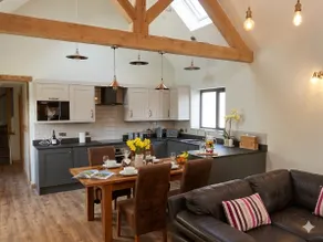 Luxury Barn & Hot Tub at Escape to the Stables - Image 2