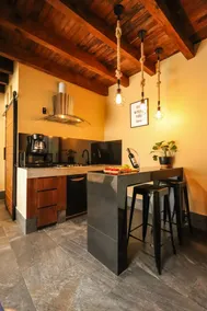 Beautiful loft in Valle de Bravo city center. - Image 2
