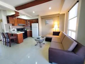 Ocean view apartment by the boardwalk - Image 2