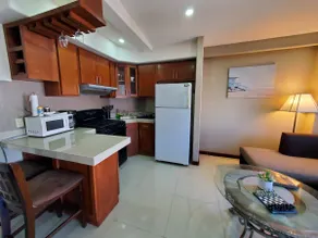 Ocean view apartment by the boardwalk - Image 3