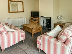 The Coach House - Hw7593 - Image 3