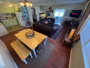 Lakeside Lodge w Floating Dock, Boat Ramp, 2 Kings - Image 3
