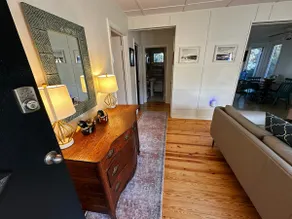 Piankatank Rivah Retreat with Dock & Fireplace - Image 2