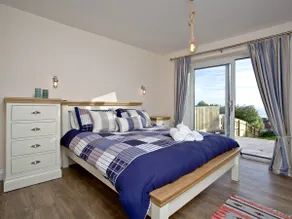 Orestone Garden Apartment - Image 4