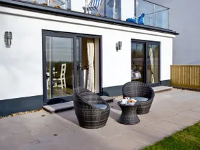 Orestone Garden Apartment - Image 2