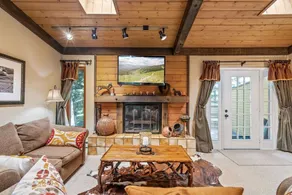 West Vail Townhome- great location, clean & comfy - Image 3