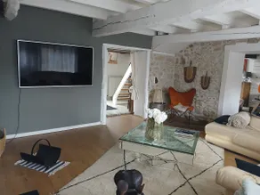 Large atypical house, 10 guests. - Image 3