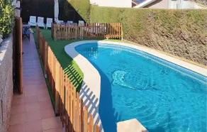 Amazing Home In Alella - Image 4