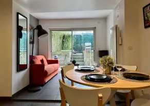 Le Jardinet - With office in the city center! - Image 3