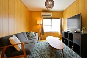 Yoshida House, a calm and relaxing old house - Image 2