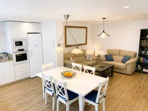 Apartamentos de Victoria, Family Apartment - Image 4