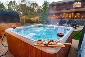 Lux Lodge Nash Pickleball Hot-tub Sauna Game Rm - Image 4