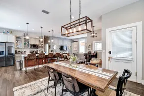 Charlee's Casita 3BR/3BA walk to the River! EV - Image 5