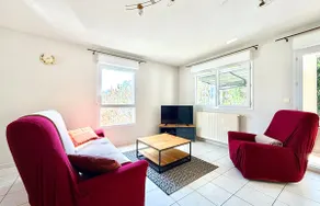 Comfortable T3 at the foot of the Castle of Chambéry! - Image 2