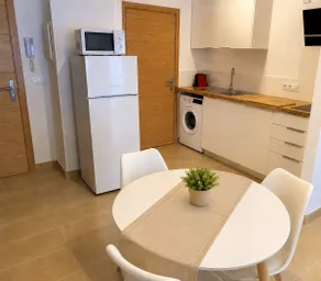 Apartments l 'Escala Centre 1 - Image 3