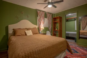 Meneely guest house/couples getaway - Image 5