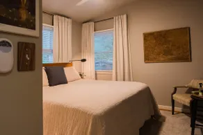 The Botanical Bungalow - Image 2