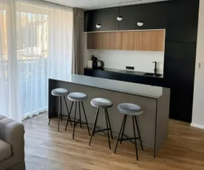 Spacious modern apartment next to the old town 2 - Image 3