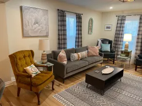 Wilson Village getaway in idyllic setting - Image 2