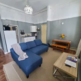Downtown, 1st floor with 2 king beds, pet friendly - Image 2