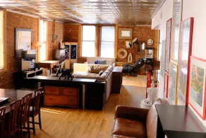 Private Suite & Entrance Loft in Little Italy/SoHo - Image 2