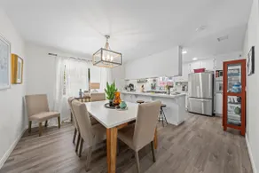 San Diego Home - Image 4