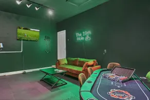 Modern home! Golf Simulator - Poker - Pet Friendly - Image 5