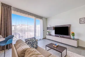 ICON H Lugano 505 Suite Business, Lugano, Switzerland - Image 2