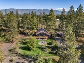Cabin on 5 acres w/Full Gym, Steam Rm, Hot Tub. Pet Friendly. Near Glacier N.P. - Image 4
