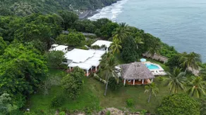Luxury Villa | Stunning 180° Ocean Views - Image 2