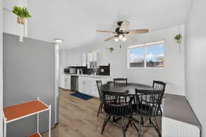 7 bedroom Orem House - Image 5