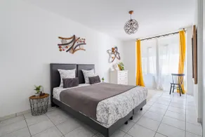 Quiet 2-bedroom apartment – Vannes roundabout - Image 3