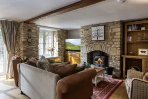 Old Stable Cottage - Image 2