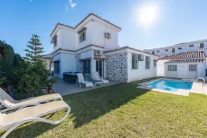 VB Velázquez 6BDR Villa Marina - Image 2