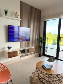 Amazing Ocean View Apartment - Image 3