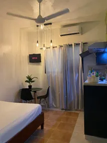 103|Best Value: WIFI,AC,Rooftop,GYM & Beach Steps - Image 2