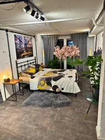 Peter Minuit Loft | Urban Design Loft - Image 3