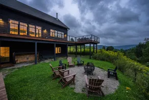 Magnificent Chalet Sweeping Views and Hot Tub - Image 2